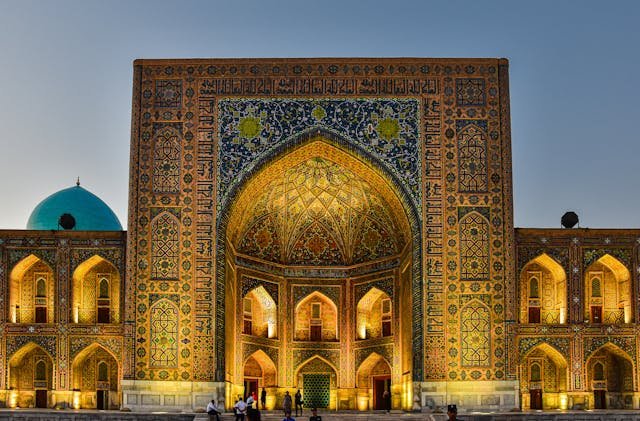 عرض سفر الى أوزبكستان – 3 ليالٍ / 4 أيام