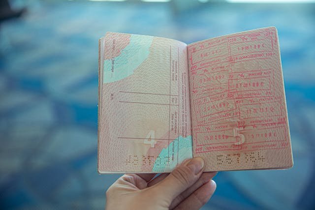 هل بولندا تحتاج فيزا للسعوديين